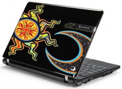 Packard Bell dot VR46: nuovo netbook in edizione limitata pensato e realizzato da Valentino Rossi. Novit? e dotazioni