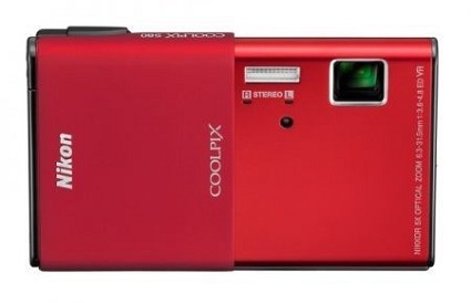 Nuova Nikon Coolpix S80 con schermo OLED. Novit? e funzioni