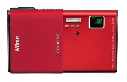 Nuova Nikon Coolpix S80 con schermo OLED. Novit?� e funzioni