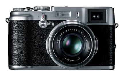 FujiFilm FinePix X100: nuova digitale compatta dal design nostalgico e ricca di novit?