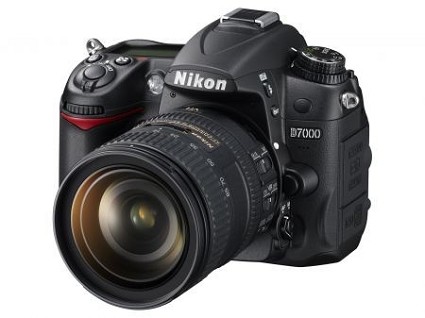 Nikon D7000: nuova reflex dal design robusto e ricca di funzioni