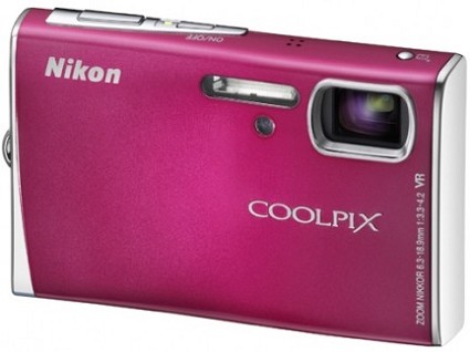 Macchina fotografica digitale Nikon Coolpix S51c con Wi-Fi per inviare foto su Internet senza PC