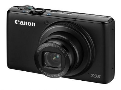Canon PowerShot S95: nuova fotocamera pensata per il mondo femminile dalle ottime prestazioni. 