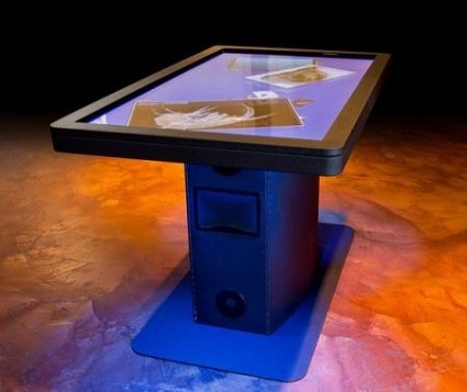 Ideum MT55 HD Multitouch Table: monitor e computer multitouch per gallerie e musei