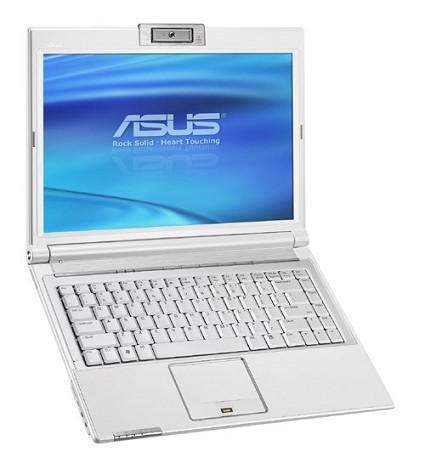 Asus F8P Christmas Edition, notebook con un?estetica attraente e tecnologia di valore, perfetto per chi ama la multimedialit? e il bel design