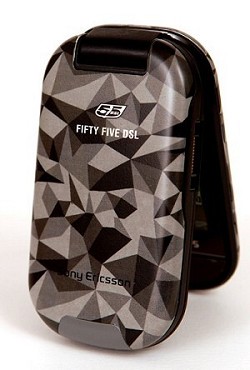 Cellulare Sony Ericsson Z320i Fifty Five DSL limited edition, griffato da 55DSL, la linea streetwear di Diesel