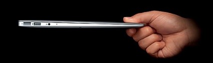 Nuovi notebook ultrasottili Apple Macbook Air: Thunderbolt e Sandy Bridge