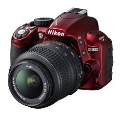 Nuova reflex digitale Nikon D3100 di colore rosso