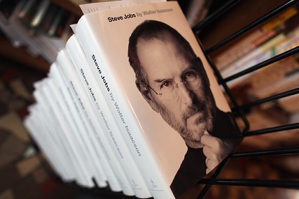 Steve Jobs: uscita la biografia di Walter Isaacson, in programma uno spettacolo teatrale