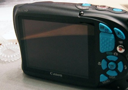 Nuova fotocamera rugged Canon PowerShot D20: resiste a temperature estreme e va fino a 10 metri sott'acqua