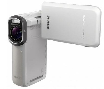 Nuova videocamera Sony HandyCam HDR-GW55VE: waterproof e GPS