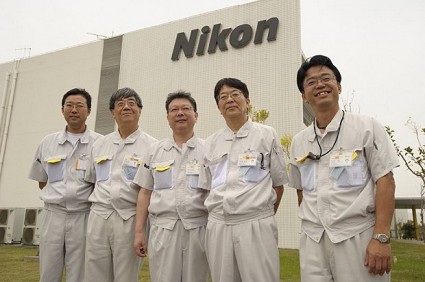 Nikon produrr? le sue macchine fotografiche reflex digitali in Cina?