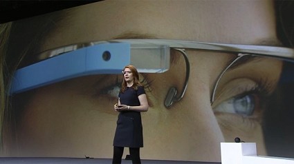 Google Glasses, data di uscita nel 2014. I primi prototipi per sviluppatori costano 1.500 euro