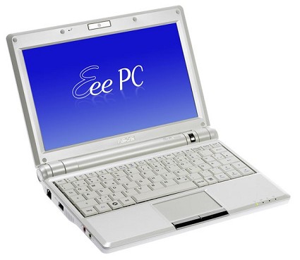 Eee Pc 900 Asus il nuovo umpc in vendita dopo tanta attesa. Caratteristiche tecniche e funzioni ufficiali. E si parla anche di una versione Pc Desktop Eee Asus