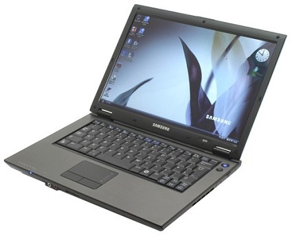 Samsung Q70: notebook compatto e leggero con ottimo rapporto qualit?�-prezzo. Recensione caratteristiche tecniche e funzioni.