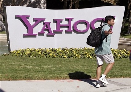 iPhone, cibo e bevande gratuiti per i dipendenti Yahoo!