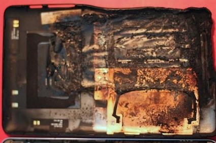 Google Nexus 7 tablet distrutto dall?autocombustione?