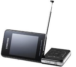 Cellulare Samsung F510 con Divx e televisione. Connessione veloce ad Internet con HSDPA. In vendita con 3 Italia