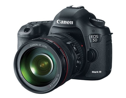 Prime anticipazioni fotocamera reflex digitale Canon EOS 700D