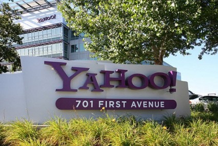Yahoo! ammette: negli ultimi sei mesi quasi 13.000 richieste di accesso ai dati da parte dei federali