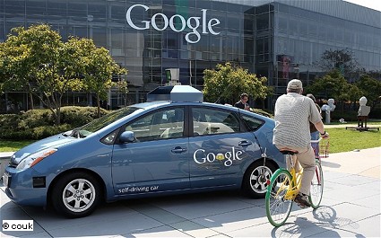Google Car pi?? pratiche e sicure senza conducente umano