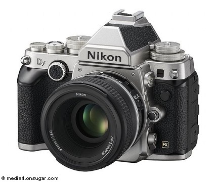  Nuova Nikon DF, una DSLR potente in pieno design vintage