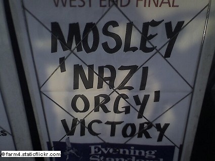 Orgia a tema nazista: Max Mosley ex-capo Formula Uno vince causa con Google