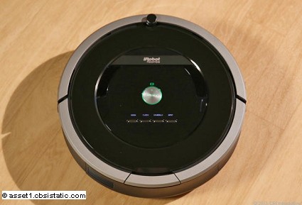iRobot presenta Roomba 880: pi?? capiente e pratico il robot-aspirapolvere che aiuta le mamme
