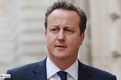 David Cameron segue account Twitter di escort di alta classe