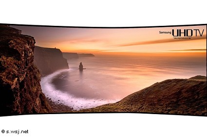Samsung e LG presentano Ultra-HD TV con schermo curvo da 105 pollici
