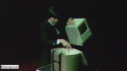 Apple Macintosh: 30 anni fa usciva spot '1984' di Ridley Scott