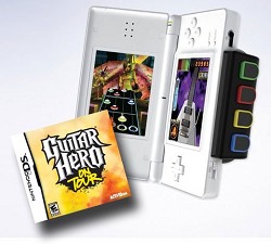 Guitar Hero per Nintendo Ds in formato tascabile  con uno speciale plettro: la pi?? piccola chitarra elettronica al mondo?