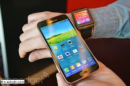 Samsung Galaxy S5 aiuta controllo salute ma non ? un dispositivo medico