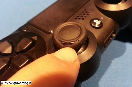 Usura gommini Dualshock Ps4: soluzioni, come fare per farlo sostituire