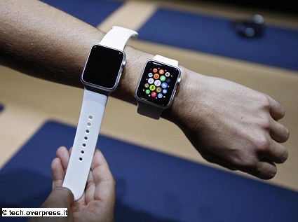 Apple Watch svelato: caratteristiche tecniche ufficiali, funzioni e prezzi in Italia