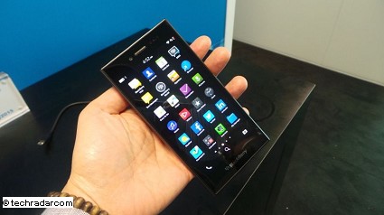 Nuovo BlackBerry Leap in vendita in Italia: caratteristiche tecniche e prezzi  