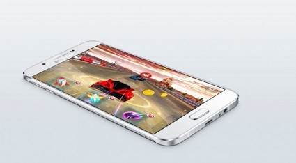 Nuovo Samsung Galaxy A8: caratteristiche tecniche e prezzo 