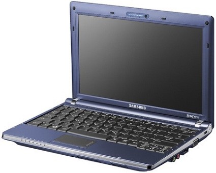 Nuovo Samsung NC10: il netbook compatto e ultraportatile elegante nel design. 