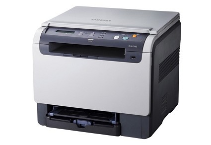 Sistema multifunzione laser a colori Samsung CLX-2160: stampante, fotocopiatrice, scanner a colori in un unico sistema che funziona anche con USB e pen drive senza computer