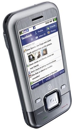 INQ1: il nuovo cellulare 3 Italia pensato per Facebook. Caratteristiche tecniche e dotazioni. 
