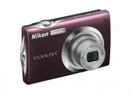 Video: Coolpix S4000, P100 e L110: le nuove compatte.. (Guarda)