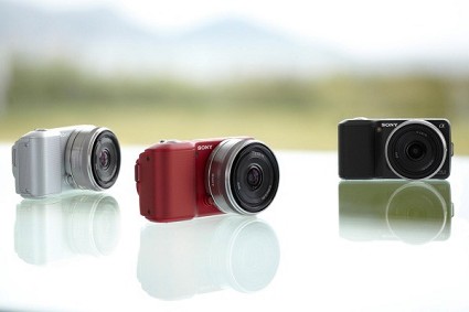 NEX-3 e NEX-5: le nuove fotocamere Sony che registrano anche video HD. Caratteristiche tecniche e novit?