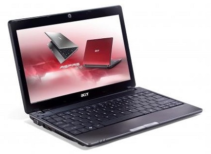 Acer Aspire One 721: nuovo netbook dal ridotto consumo energetico. Caratteristiche tecniche e dotazioni 